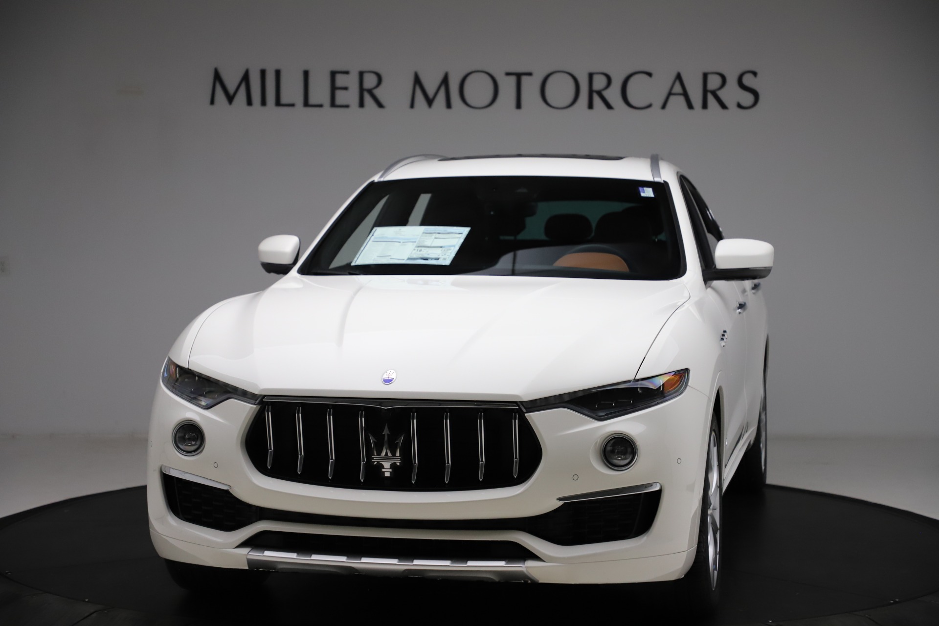 New 2021 Maserati Levante Q4 GranLusso for sale Sold at McLaren Greenwich in Greenwich CT 06830 1