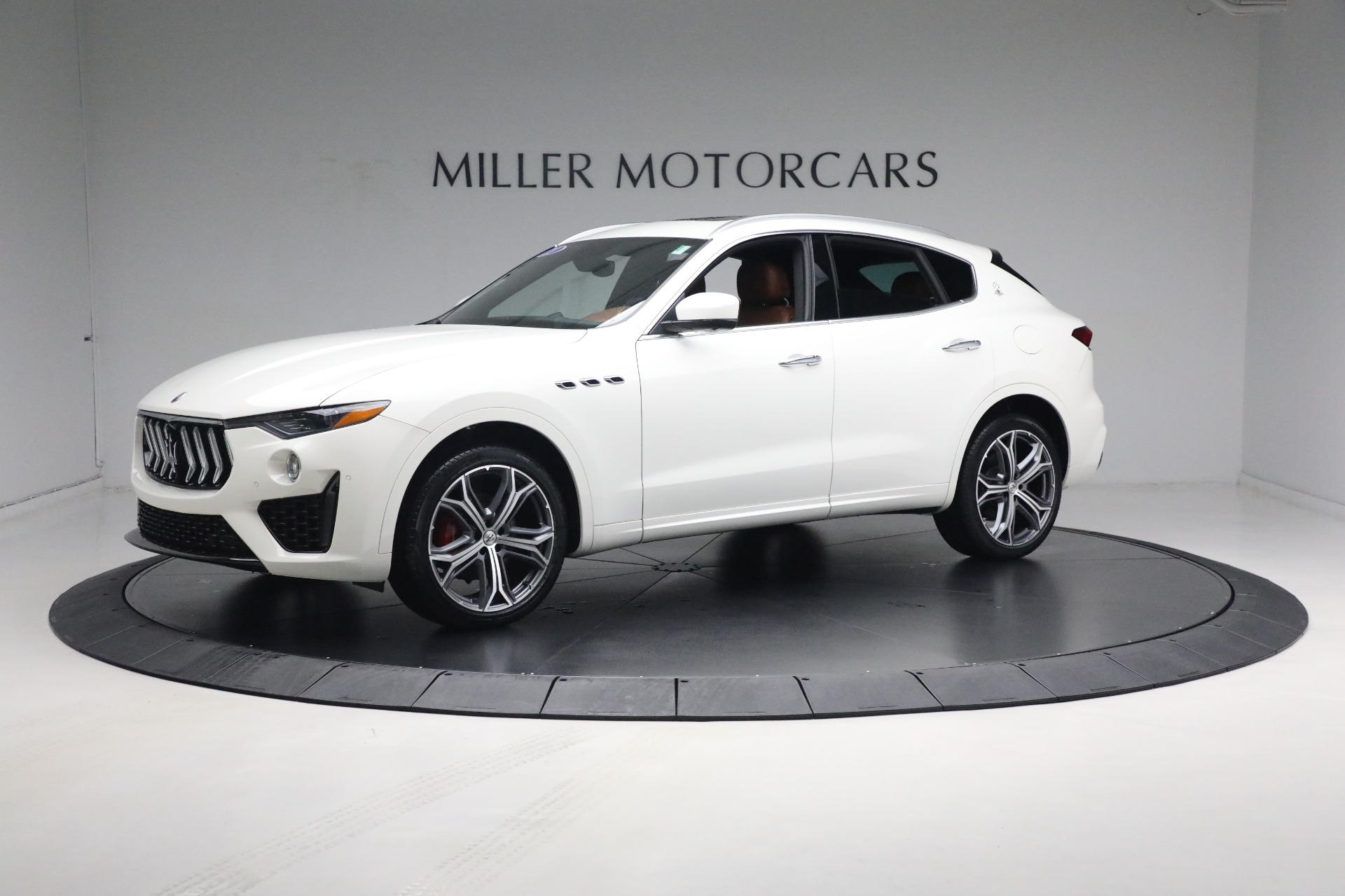 Used 2021 Maserati Levante Q4 for sale Sold at McLaren Greenwich in Greenwich CT 06830 1