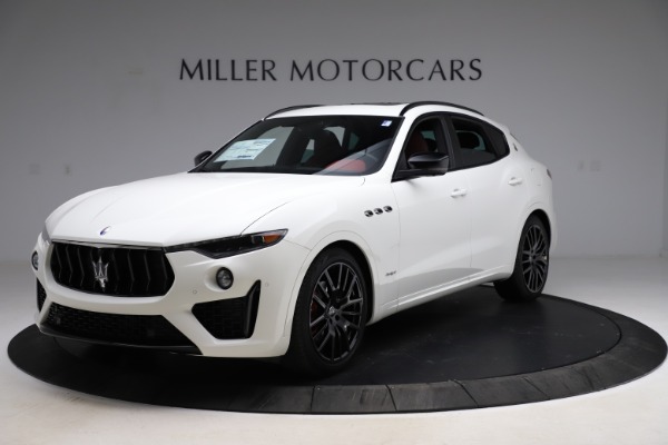 New 2021 Maserati Levante Q4 GranSport for sale $92,935 at McLaren Greenwich in Greenwich CT 06830 1