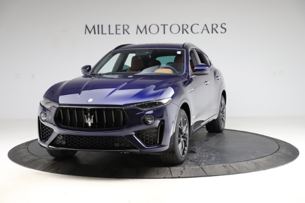 New 2021 Maserati Levante S Q4 GranSport for sale $100,185 at McLaren Greenwich in Greenwich CT 06830 2