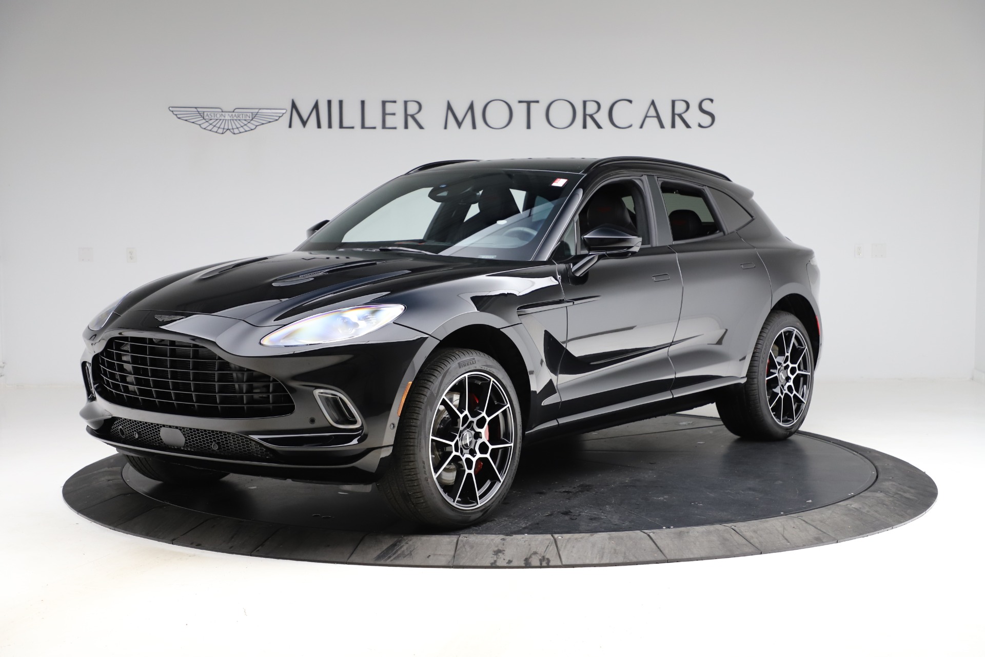 Used 2021 Aston Martin DBX for sale Sold at McLaren Greenwich in Greenwich CT 06830 1