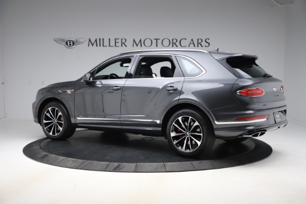 New 2021 Bentley Bentayga V8 for sale $213,720 at McLaren Greenwich in Greenwich CT 06830 4