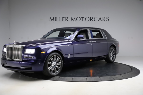 Used 2016 Rolls-Royce Phantom EWB for sale Sold at McLaren Greenwich in Greenwich CT 06830 1