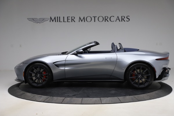 Used 2021 Aston Martin Vantage Roadster for sale $139,900 at McLaren Greenwich in Greenwich CT 06830 2