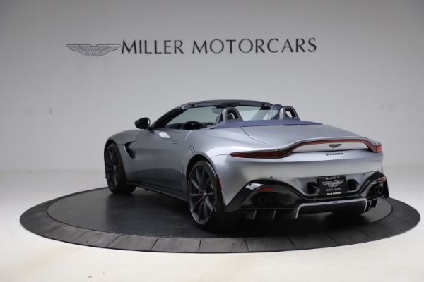 Used 2021 Aston Martin Vantage Roadster for sale $139,900 at McLaren Greenwich in Greenwich CT 06830 4