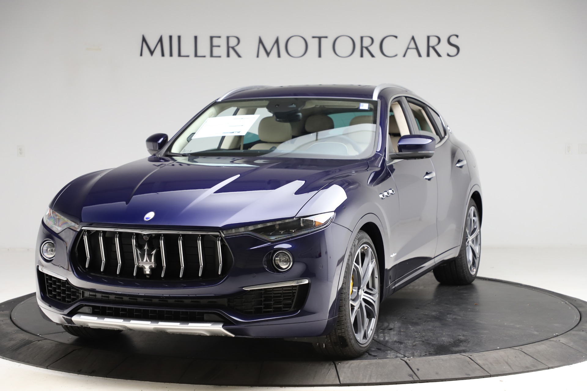 New 2021 Maserati Levante S Q4 GranLusso for sale Sold at McLaren Greenwich in Greenwich CT 06830 1