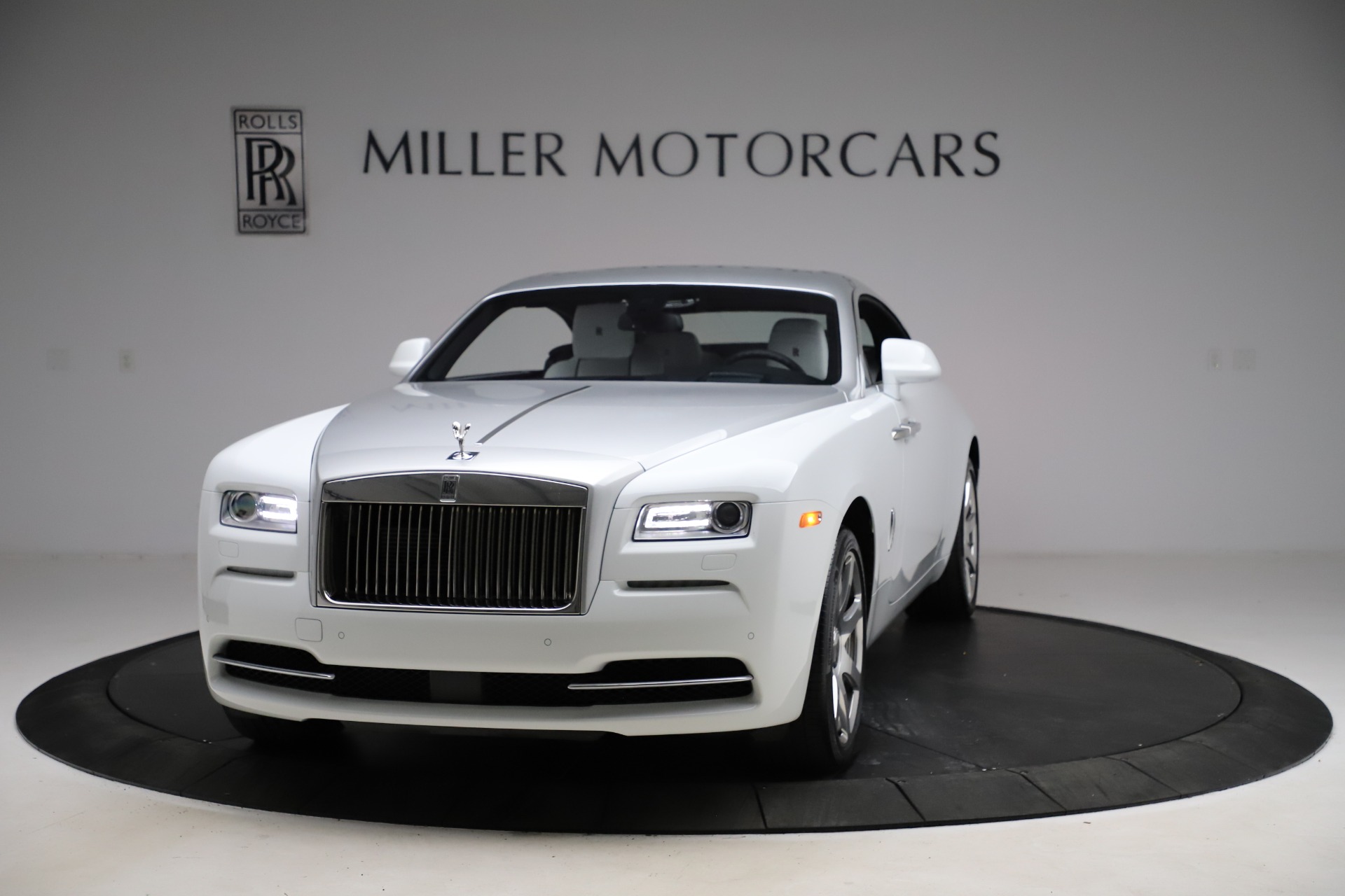 Japan used Rolls Royce Wraith ABA665C Sedancar 2016 for Sale6198502