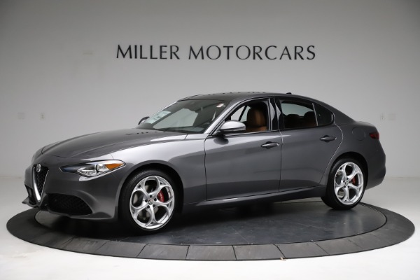 New 2021 Alfa Romeo Giulia Ti Sport Q4 for sale $52,100 at McLaren Greenwich in Greenwich CT 06830 2
