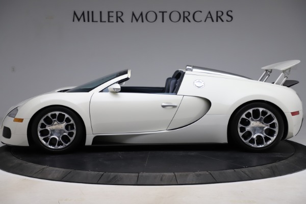 Used 2010 Bugatti Veyron 16.4 Grand Sport for sale Sold at McLaren Greenwich in Greenwich CT 06830 3