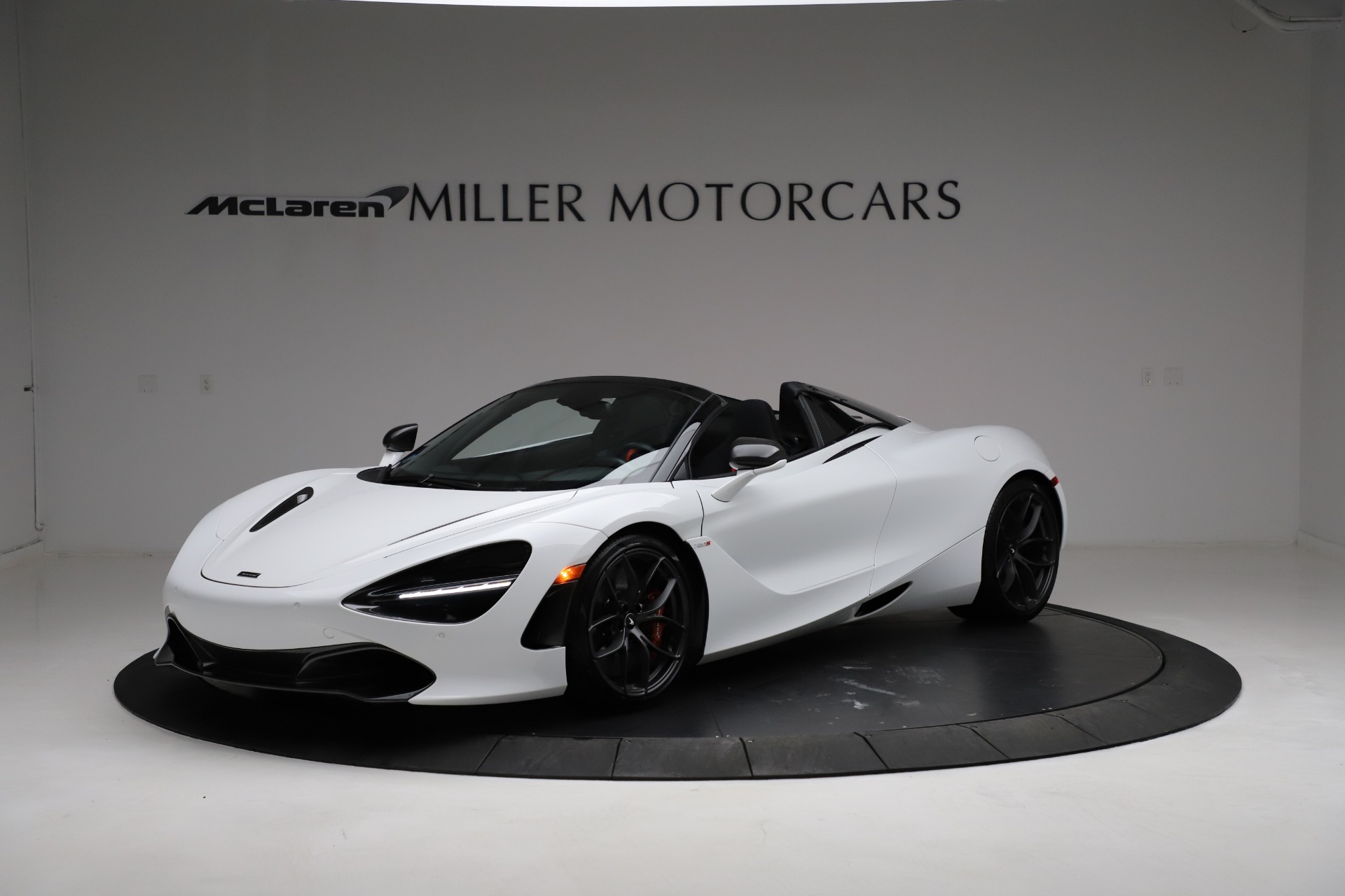 Used 2020 McLaren 720S Spider for sale Sold at McLaren Greenwich in Greenwich CT 06830 1