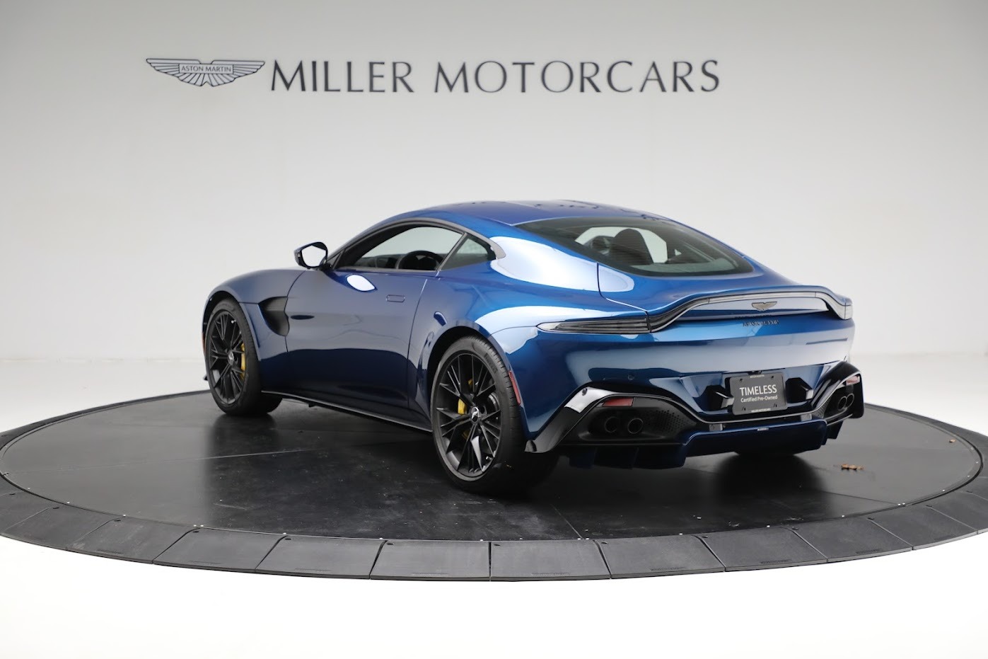 Pre-Owned 2021 Aston Martin Vantage For Sale (Special Pricing