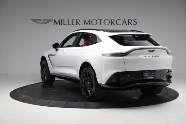 Used 2021 Aston Martin DBX for sale Sold at McLaren Greenwich in Greenwich CT 06830 4