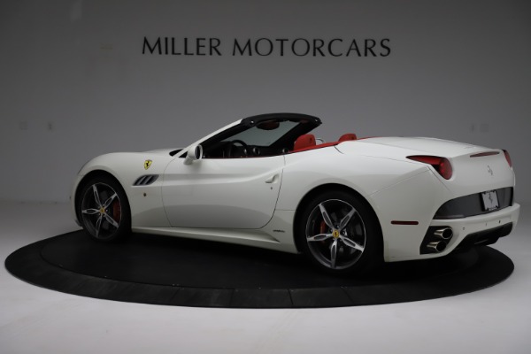 Used 2014 Ferrari California 30 for sale Sold at McLaren Greenwich in Greenwich CT 06830 4