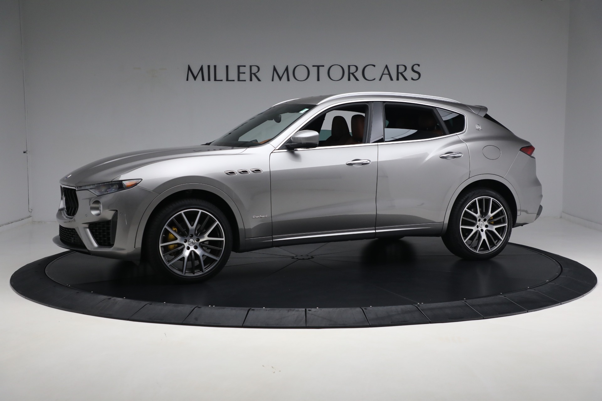 Used 2021 Maserati Levante Q4 GranSport for sale Sold at McLaren Greenwich in Greenwich CT 06830 1