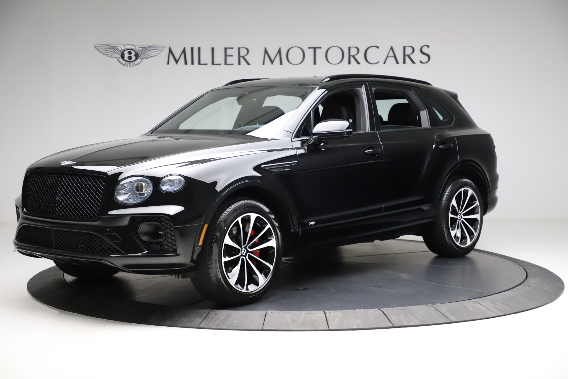 New 2021 Bentley Bentayga V8 for sale Sold at McLaren Greenwich in Greenwich CT 06830 1