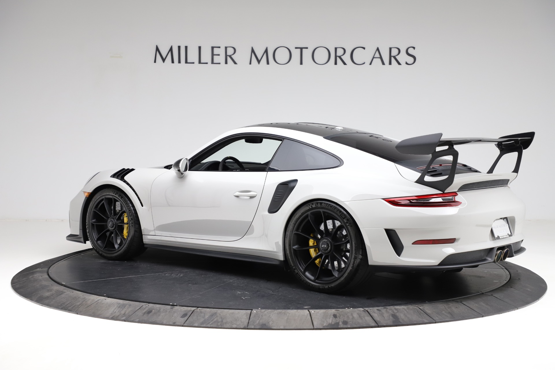 pre-owned-2019-porsche-911-gt3-rs-for-sale-special-pricing-mclaren