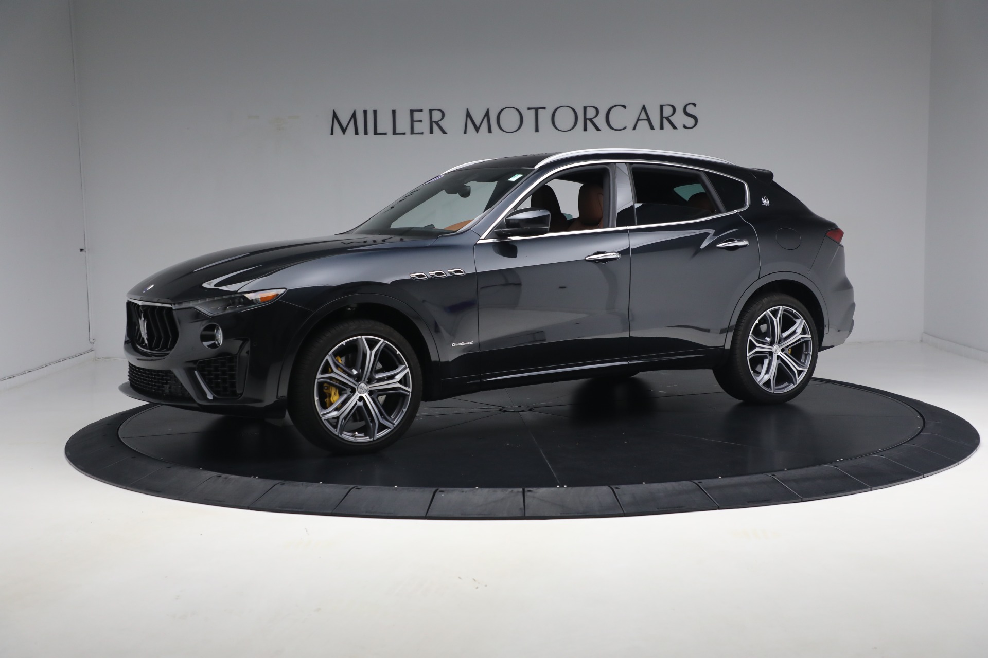 New 2021 Maserati Levante S Q4 GranSport for sale Sold at McLaren Greenwich in Greenwich CT 06830 1