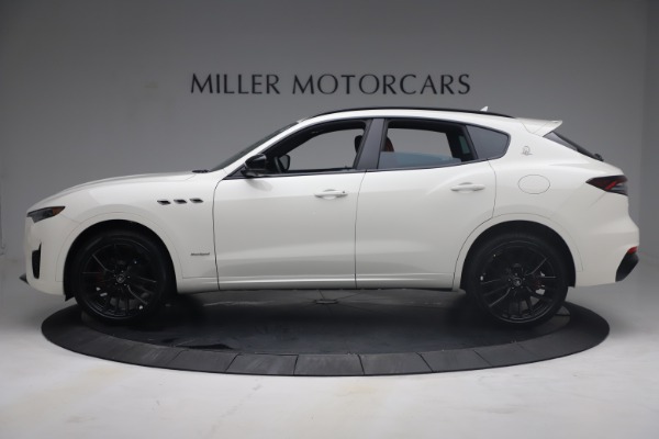 New 2021 Maserati Levante Q4 GranSport for sale $92,485 at McLaren Greenwich in Greenwich CT 06830 3