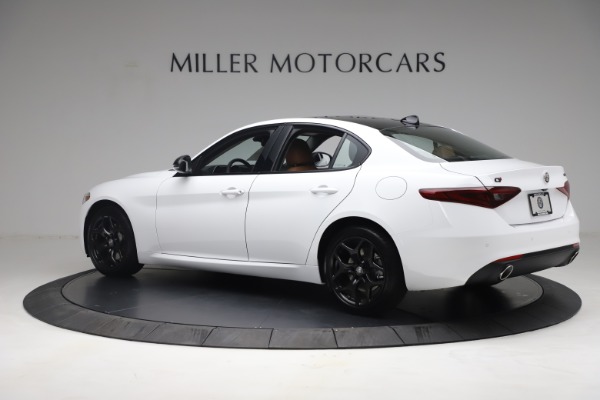 New 2021 Alfa Romeo Giulia Q4 for sale $48,535 at McLaren Greenwich in Greenwich CT 06830 4