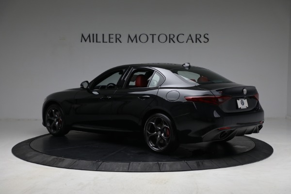 New 2021 Alfa Romeo Giulia Ti Sport Q4 for sale Sold at McLaren Greenwich in Greenwich CT 06830 4