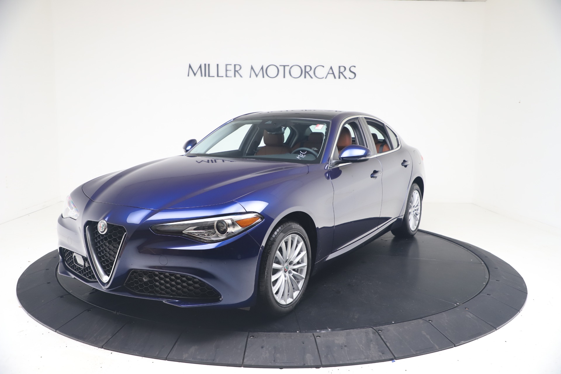 New 2021 Alfa Romeo Giulia Q4 for sale $47,495 at McLaren Greenwich in Greenwich CT 06830 1