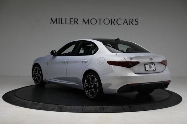 New 2021 Alfa Romeo Giulia Ti Sport Q4 for sale Sold at McLaren Greenwich in Greenwich CT 06830 3