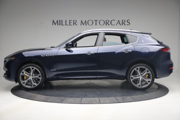 New 2021 Maserati Levante Q4 GranLusso for sale Sold at McLaren Greenwich in Greenwich CT 06830 3