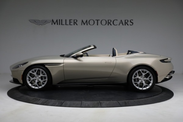 Used 2019 Aston Martin DB11 Volante for sale Sold at McLaren Greenwich in Greenwich CT 06830 2