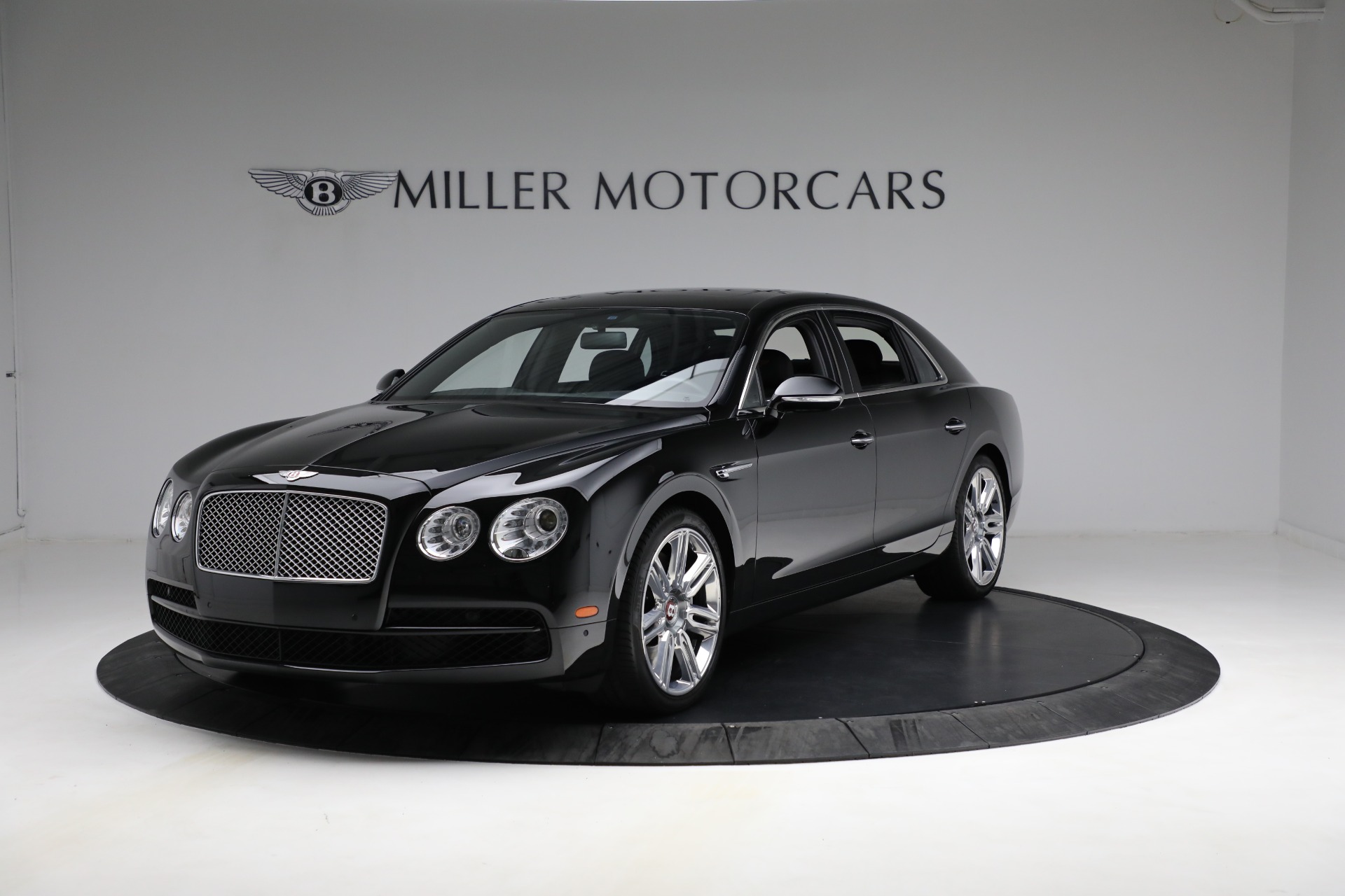 Used 2017 Bentley Flying Spur V8 for sale Sold at McLaren Greenwich in Greenwich CT 06830 1