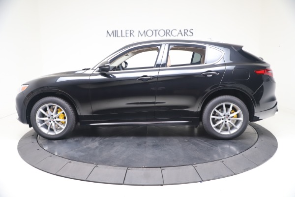 New 2021 Alfa Romeo Stelvio Ti Lusso Q4 for sale Sold at McLaren Greenwich in Greenwich CT 06830 3