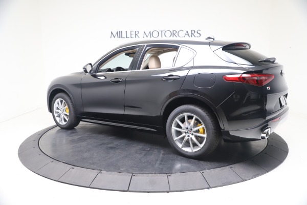 New 2021 Alfa Romeo Stelvio Ti Lusso Q4 for sale Sold at McLaren Greenwich in Greenwich CT 06830 4