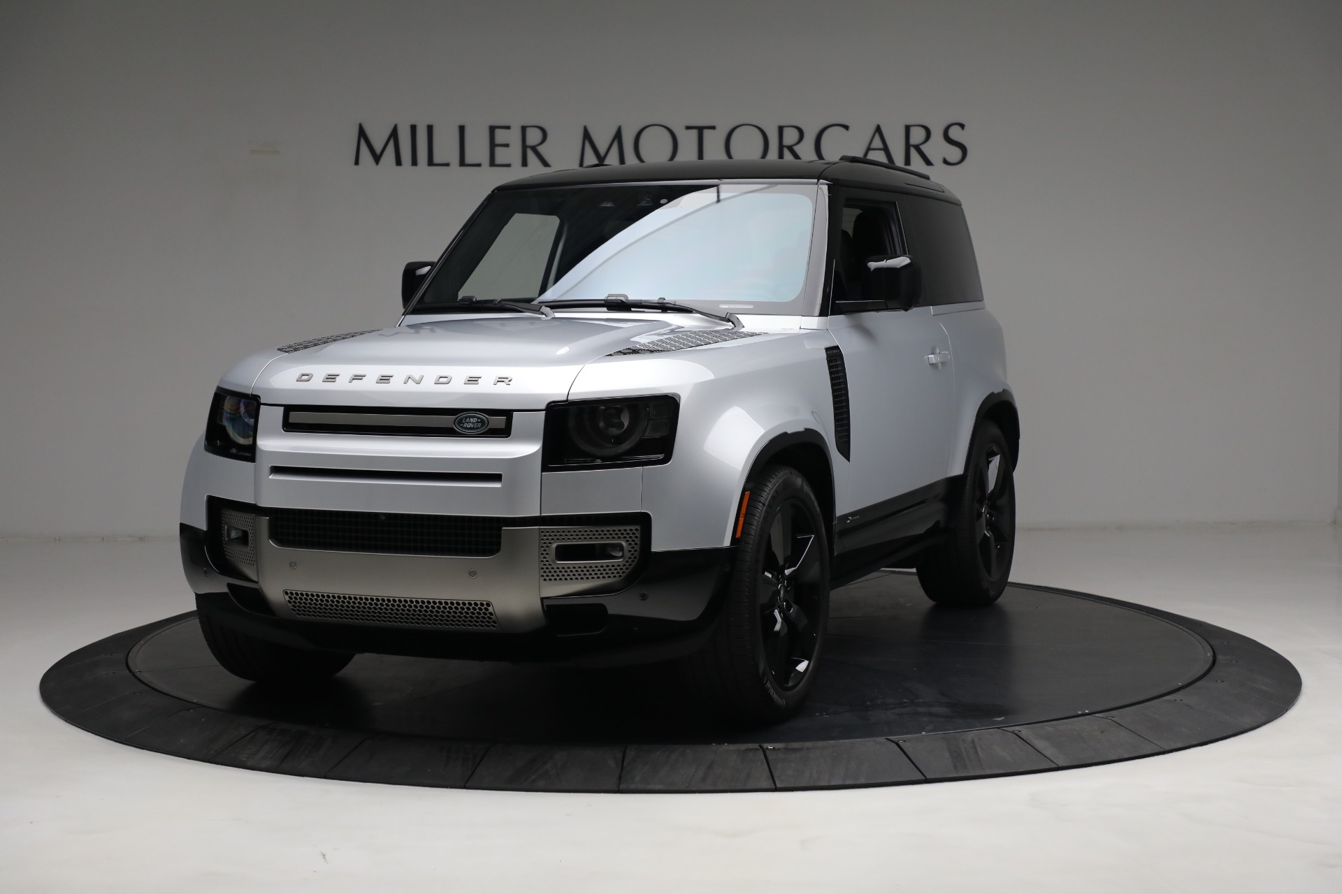 Pre-Owned 2021 Land Rover Defender 90 X-Dynamic S For Sale