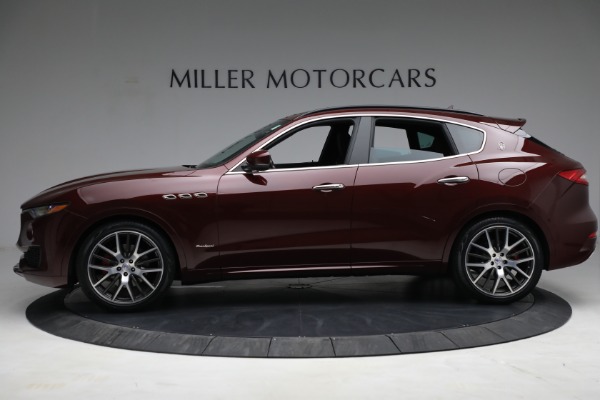 Used 2018 Maserati Levante GranSport for sale Sold at McLaren Greenwich in Greenwich CT 06830 3