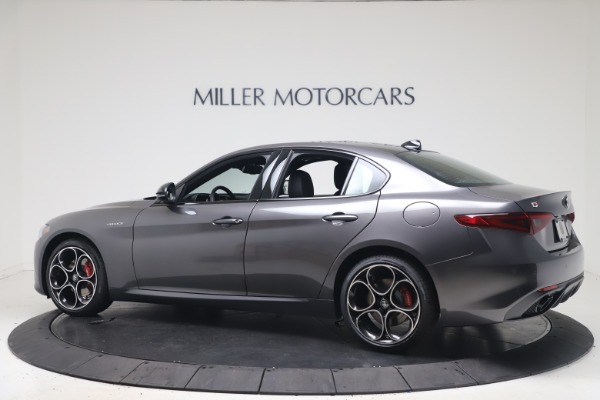 New 2022 Alfa Romeo Giulia Veloce for sale Sold at McLaren Greenwich in Greenwich CT 06830 4