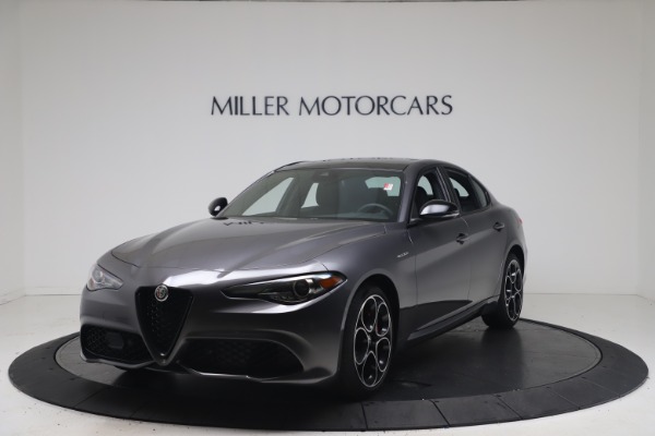 New 2022 Alfa Romeo Giulia Veloce for sale Sold at McLaren Greenwich in Greenwich CT 06830 1