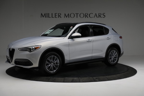 New 2022 Alfa Romeo Stelvio Sprint for sale Sold at McLaren Greenwich in Greenwich CT 06830 2