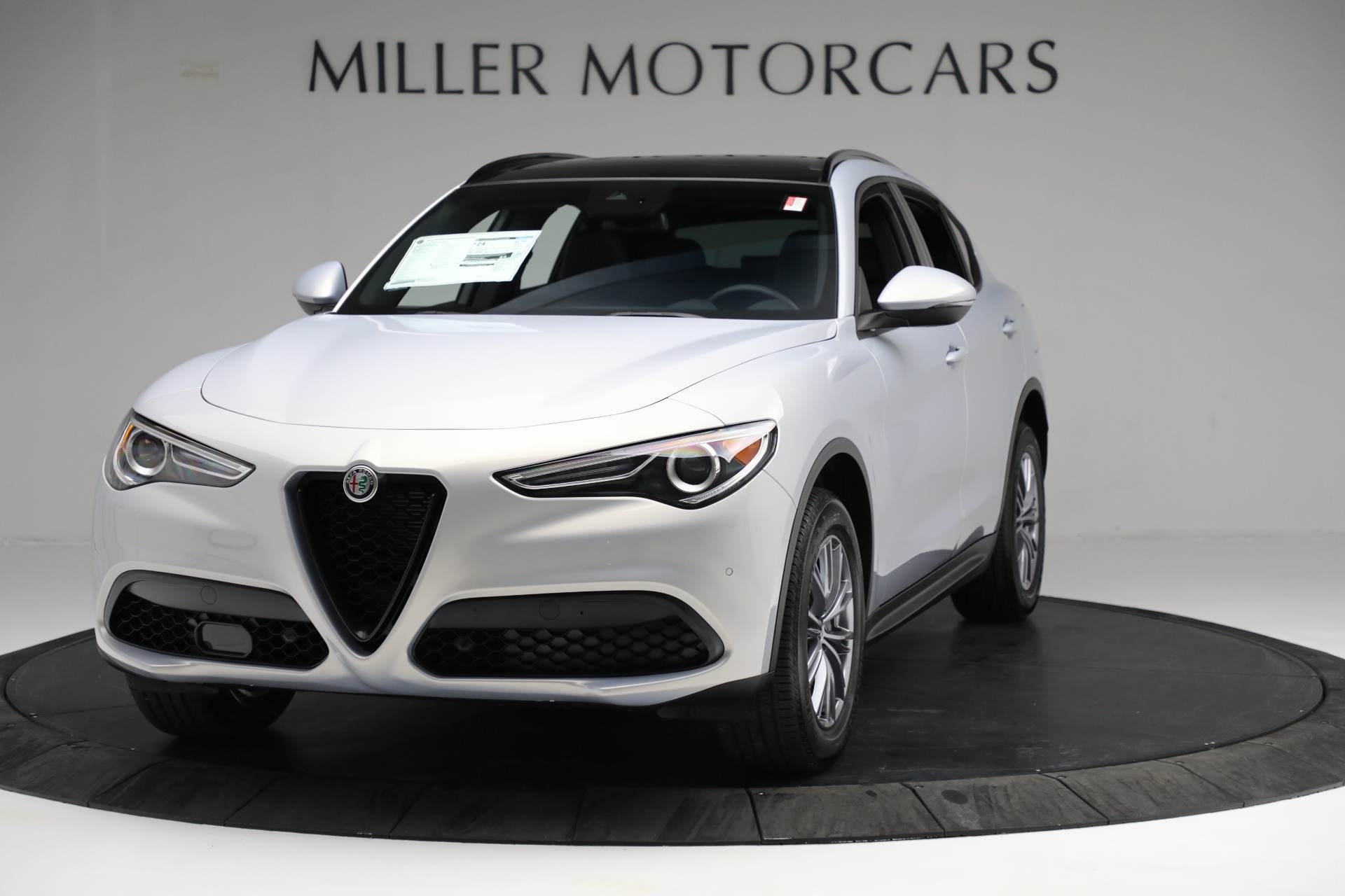 New 2022 Alfa Romeo Stelvio Sprint for sale Sold at McLaren Greenwich in Greenwich CT 06830 1