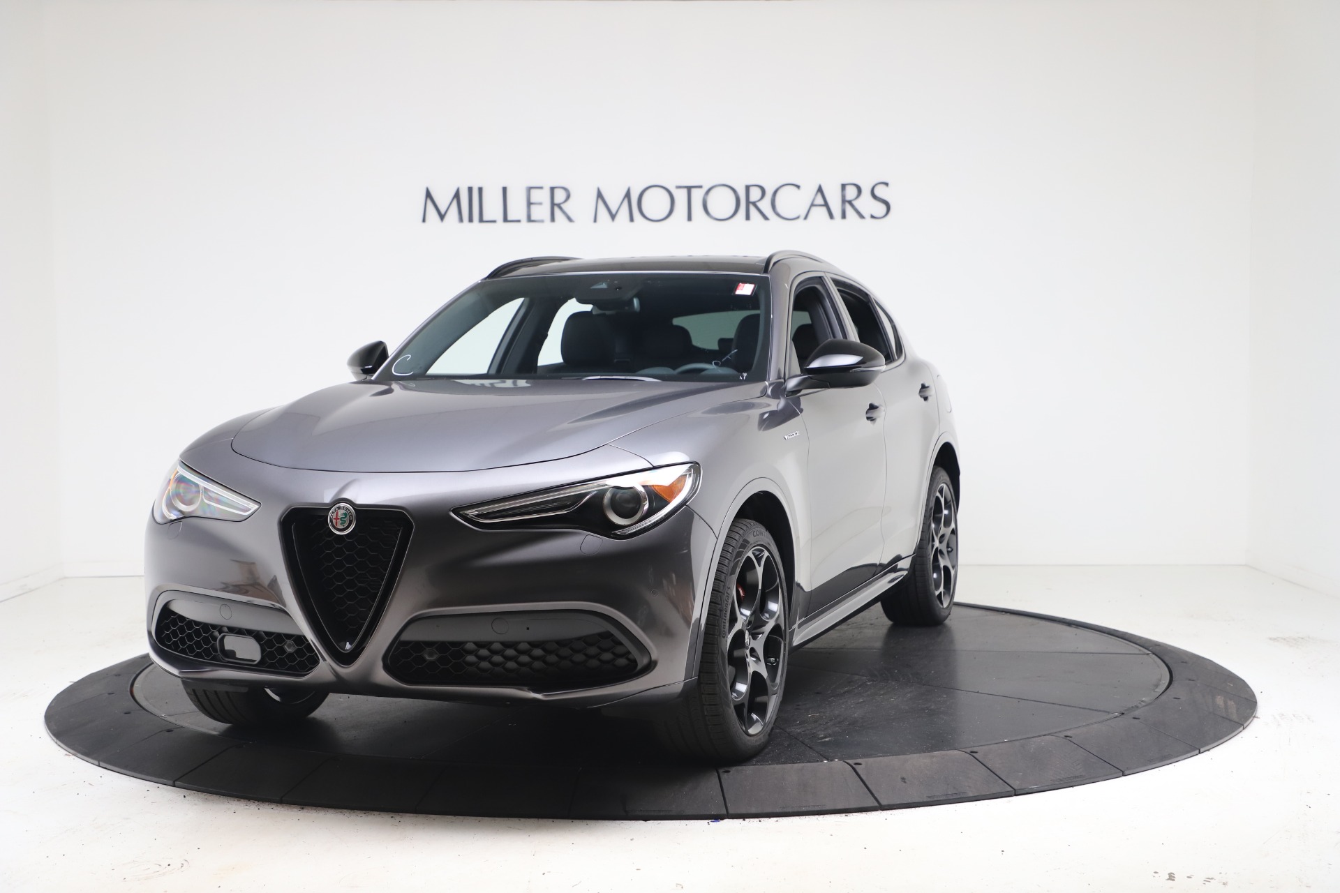 New 2022 Alfa Romeo Stelvio Veloce for sale Sold at McLaren Greenwich in Greenwich CT 06830 1