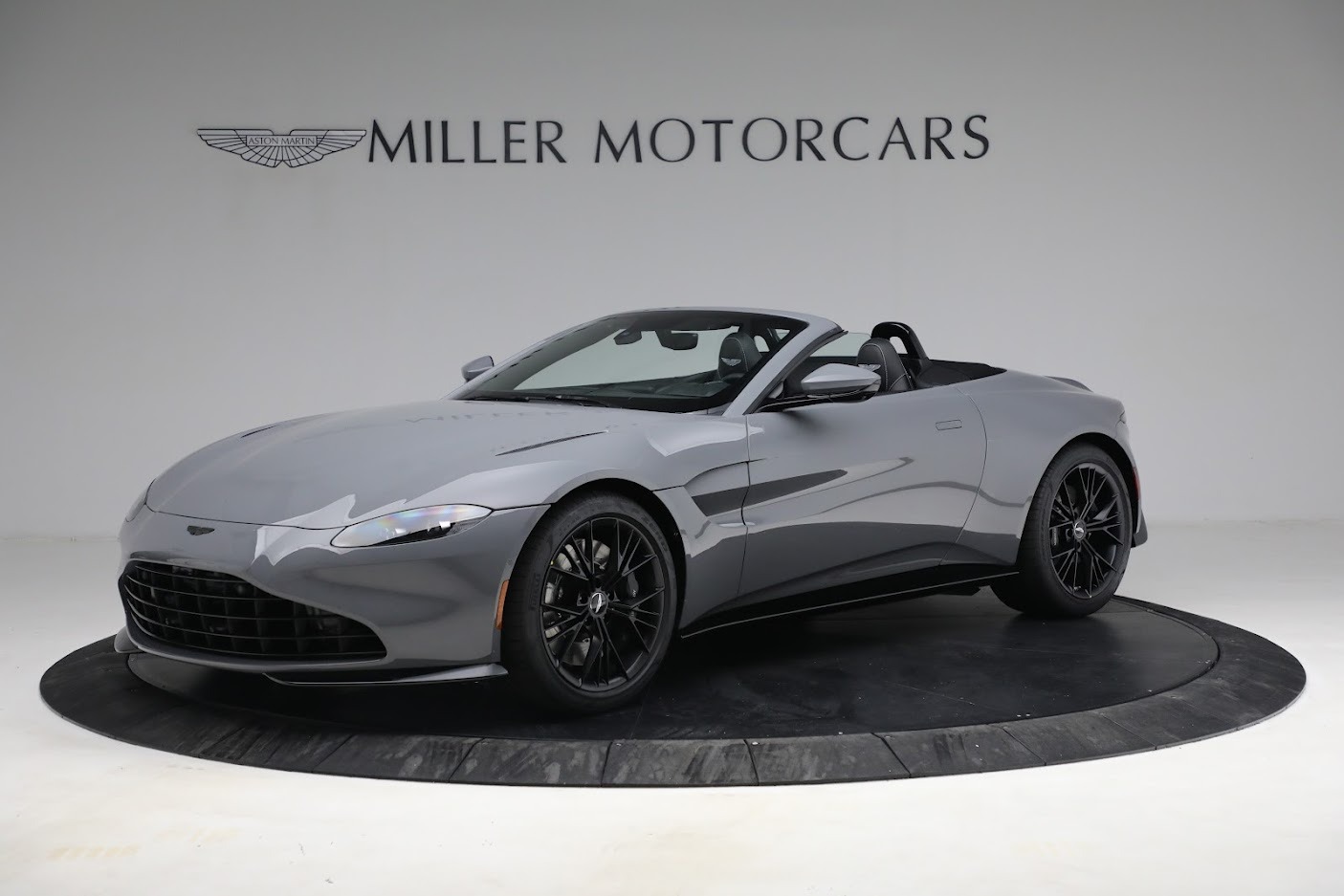 New 2021 Aston Martin Vantage Roadster for sale Sold at McLaren Greenwich in Greenwich CT 06830 1