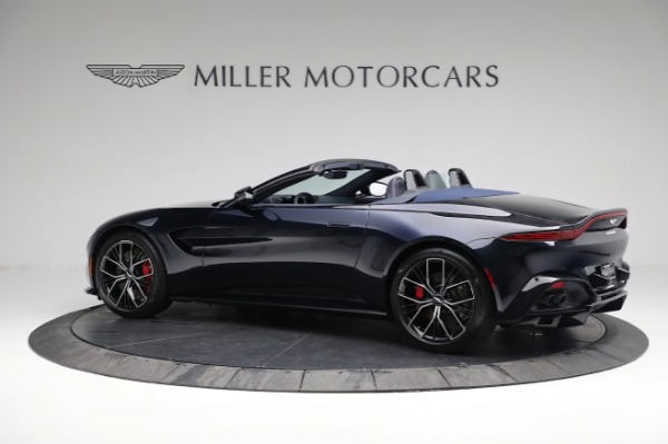 Used 2021 Aston Martin Vantage Roadster for sale $174,900 at McLaren Greenwich in Greenwich CT 06830 3