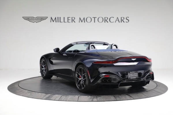 Used 2021 Aston Martin Vantage Roadster for sale $174,900 at McLaren Greenwich in Greenwich CT 06830 4