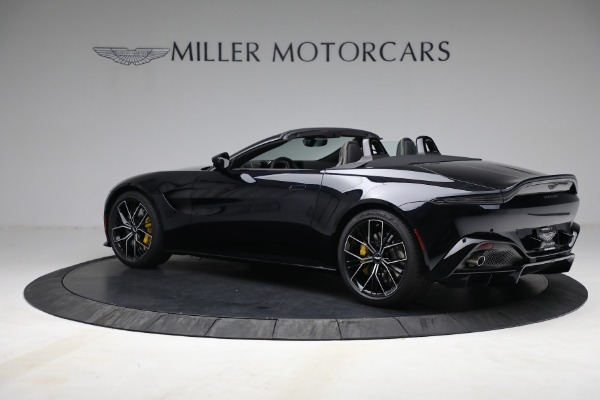 New 2021 Aston Martin Vantage Roadster for sale Sold at McLaren Greenwich in Greenwich CT 06830 3