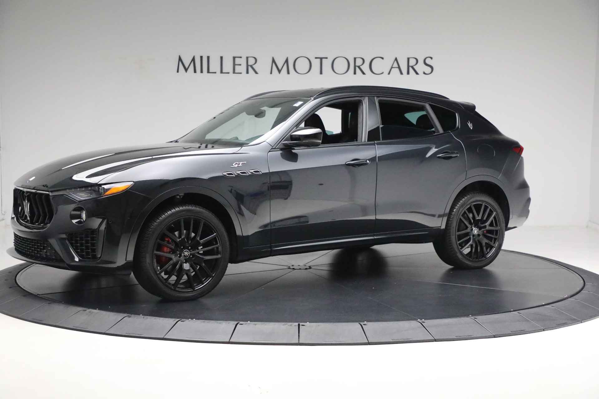 New 2022 Maserati Levante GT for sale $95,965 at McLaren Greenwich in Greenwich CT 06830 1