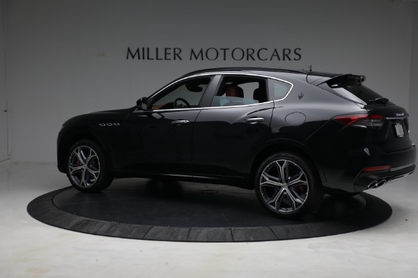 New 2022 Maserati Levante Modena for sale Sold at McLaren Greenwich in Greenwich CT 06830 4