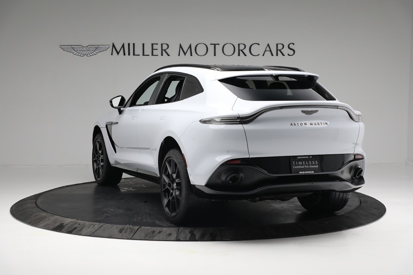 Aston Martin DBX セーフティカー 2021 Pre-Owned 2021 Aston Martin DBX For Sale (Special Pricing