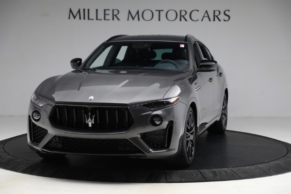 New 2022 Maserati Levante Modena for sale $108,706 at McLaren Greenwich in Greenwich CT 06830 1