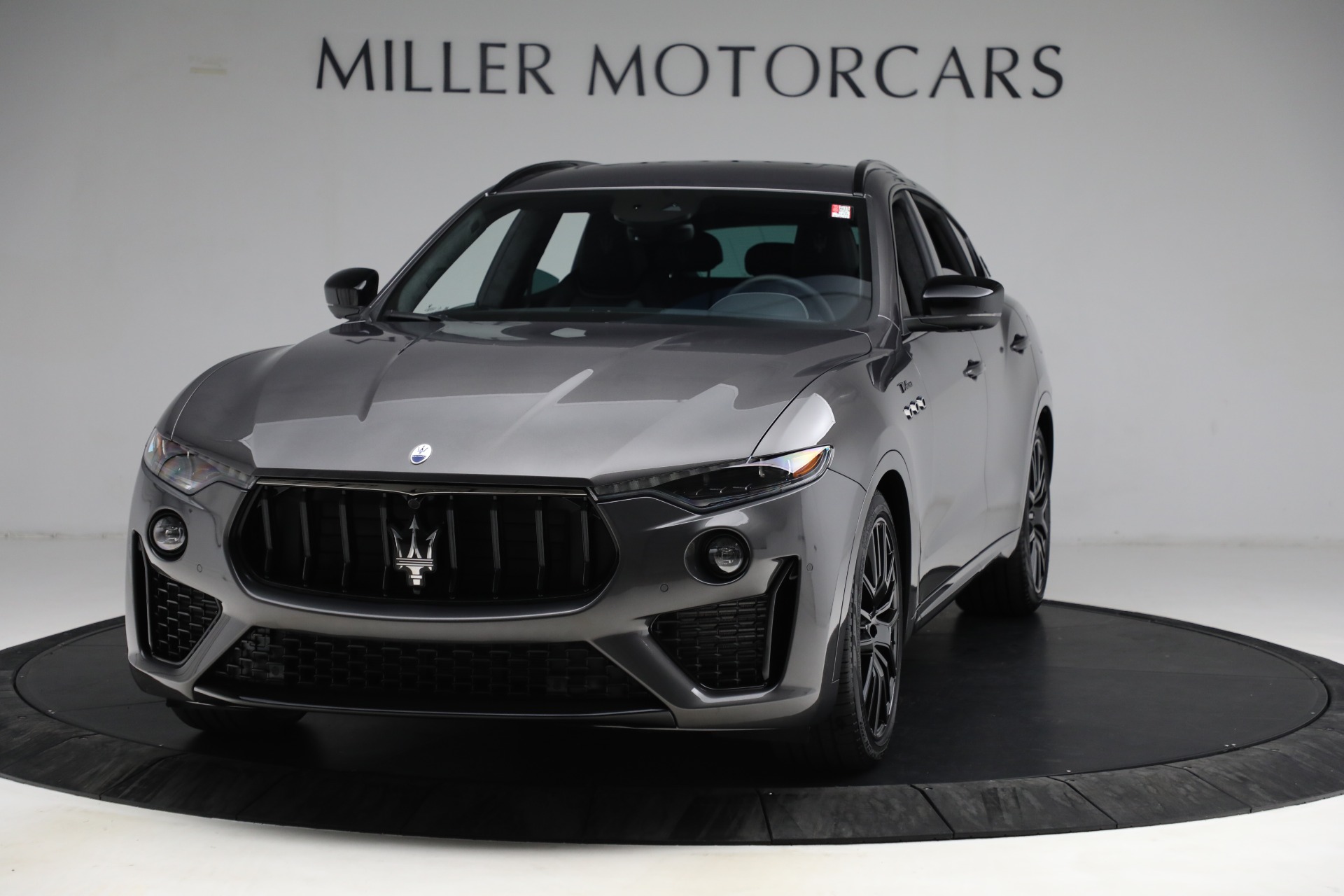 New 2022 Maserati Levante Modena for sale $108,706 at McLaren Greenwich in Greenwich CT 06830 1