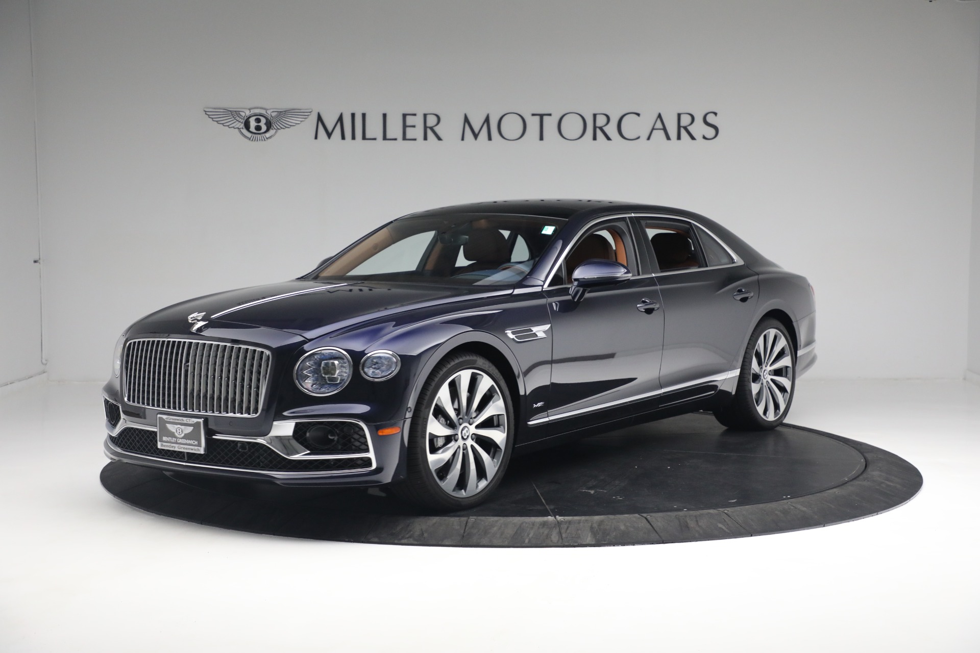 Used 2022 Bentley Flying Spur W12 for sale $299,900 at McLaren Greenwich in Greenwich CT 06830 1