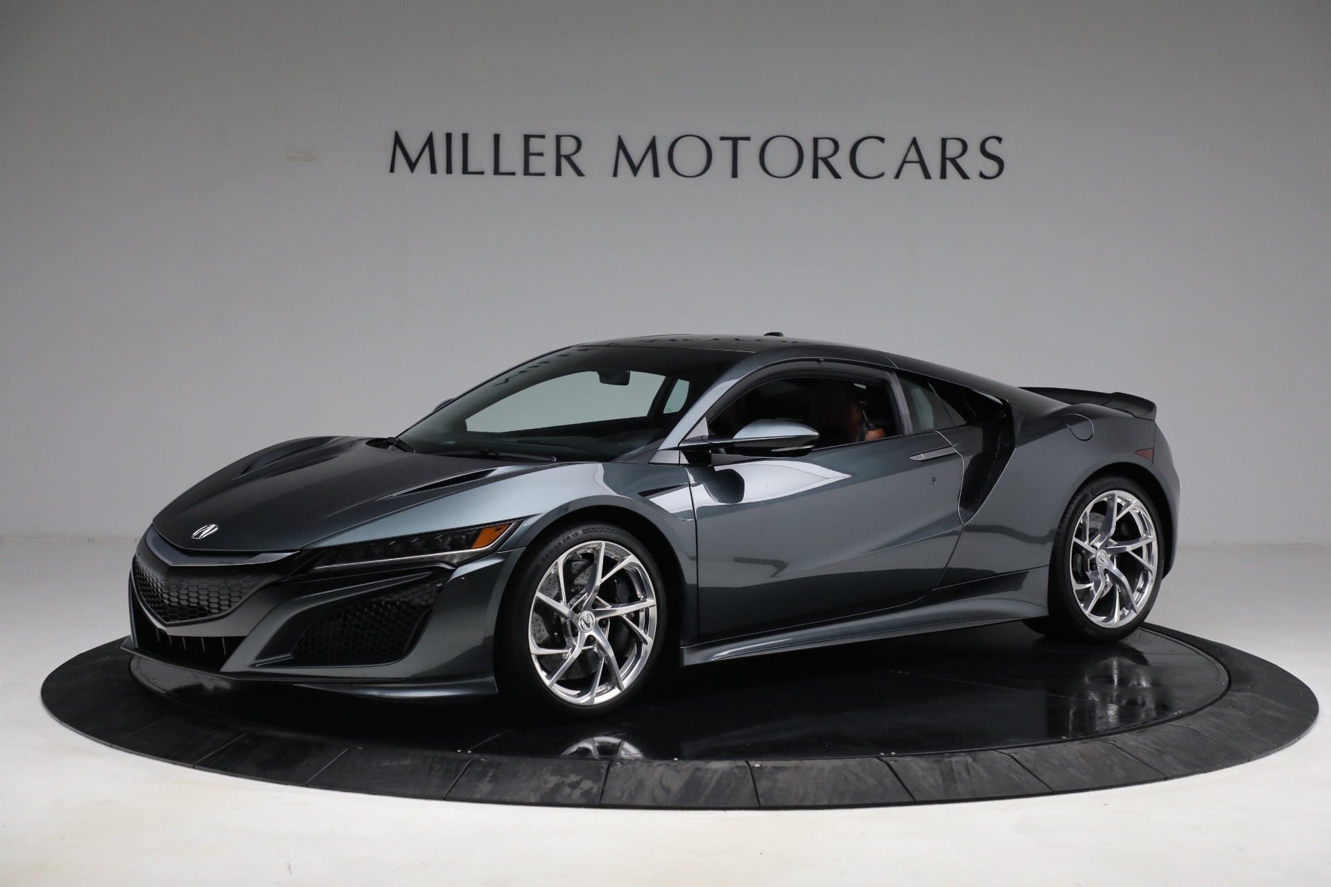 Used 2017 Acura NSX SH-AWD Sport Hybrid for sale Sold at McLaren Greenwich in Greenwich CT 06830 1