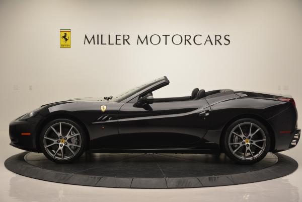 Used 2012 Ferrari California for sale Sold at McLaren Greenwich in Greenwich CT 06830 3